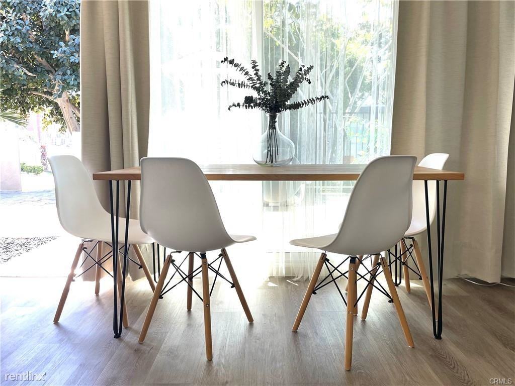 617 Illinois Ct #2 - Photo 2 of 12