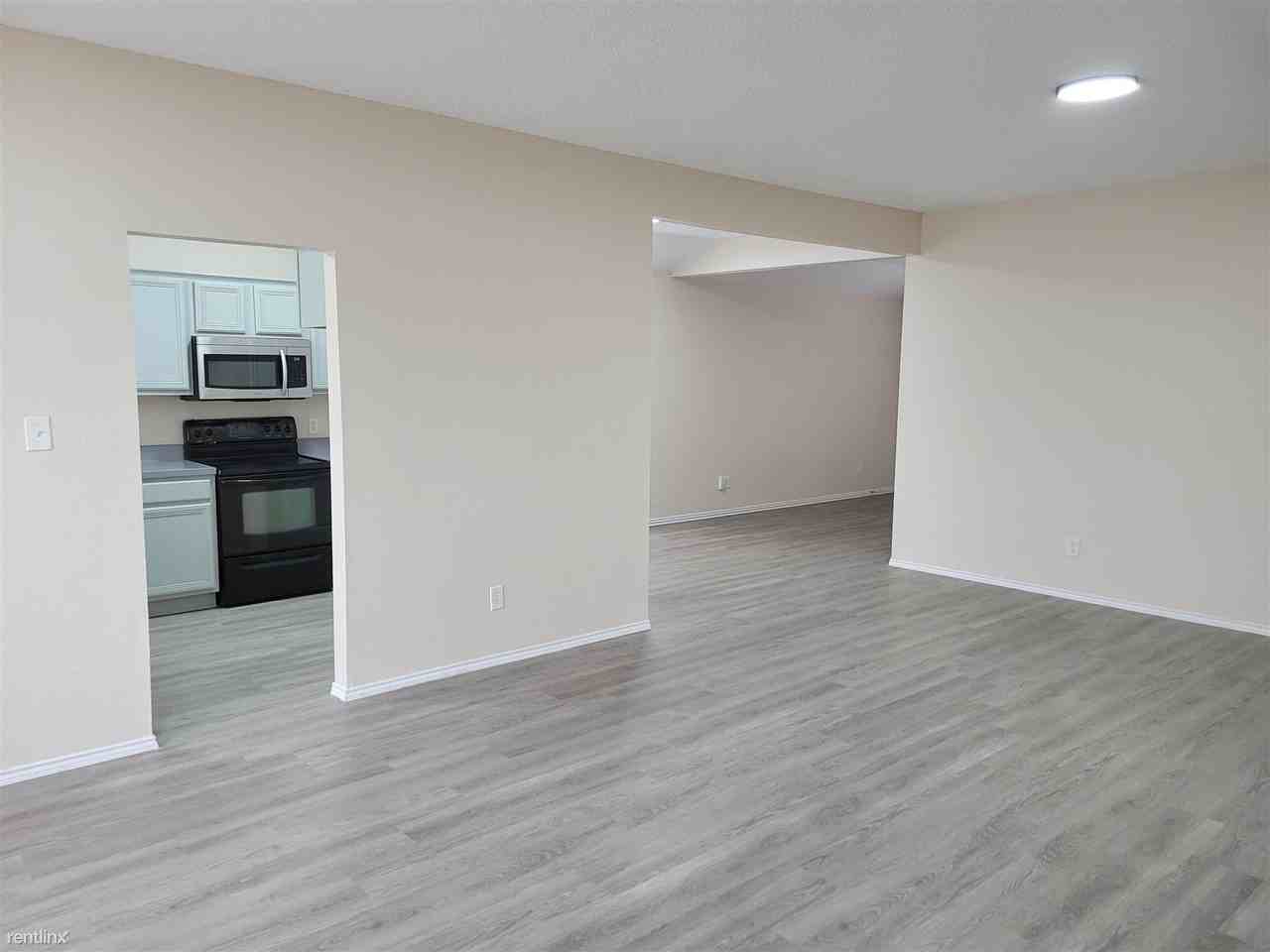 6808 W Lynn Creek Dr - Photo 3 of 14