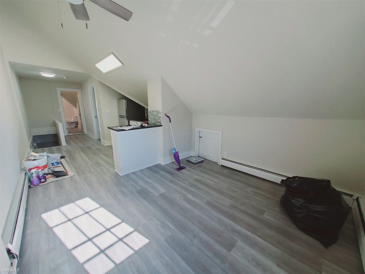 37 Dolsen Pl - Photo 3 of 7