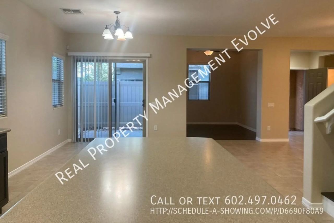 16123 N 21st Ln - Photo 3 of 25
