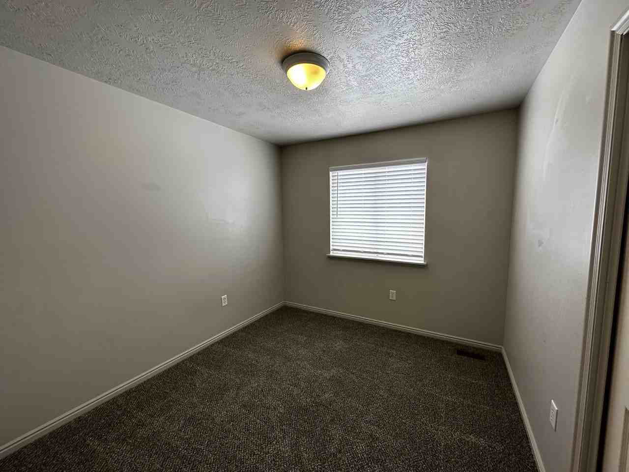 2509 N Charleston Ave - Photo 7 of 13