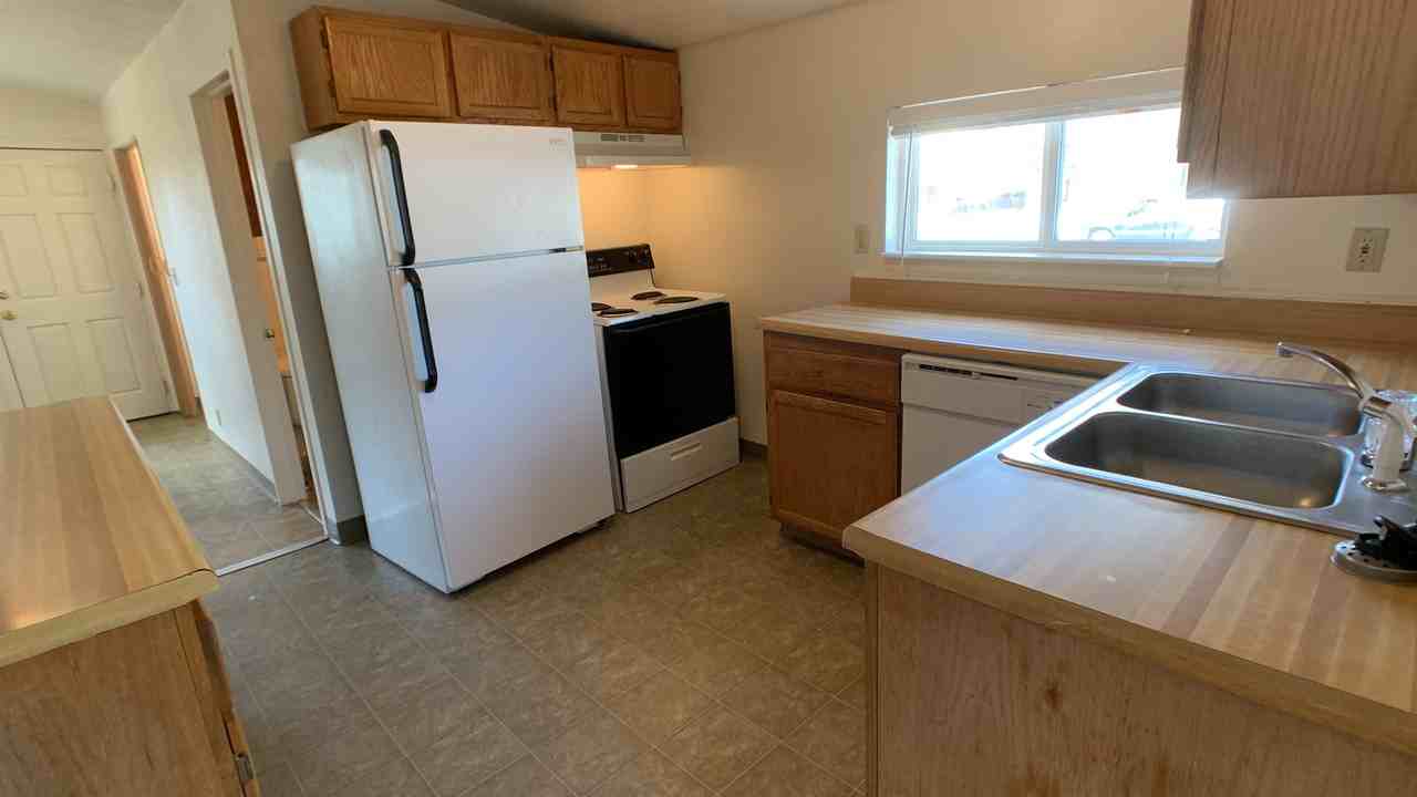 31 W Fountain Blvd - Photo 3 of 6