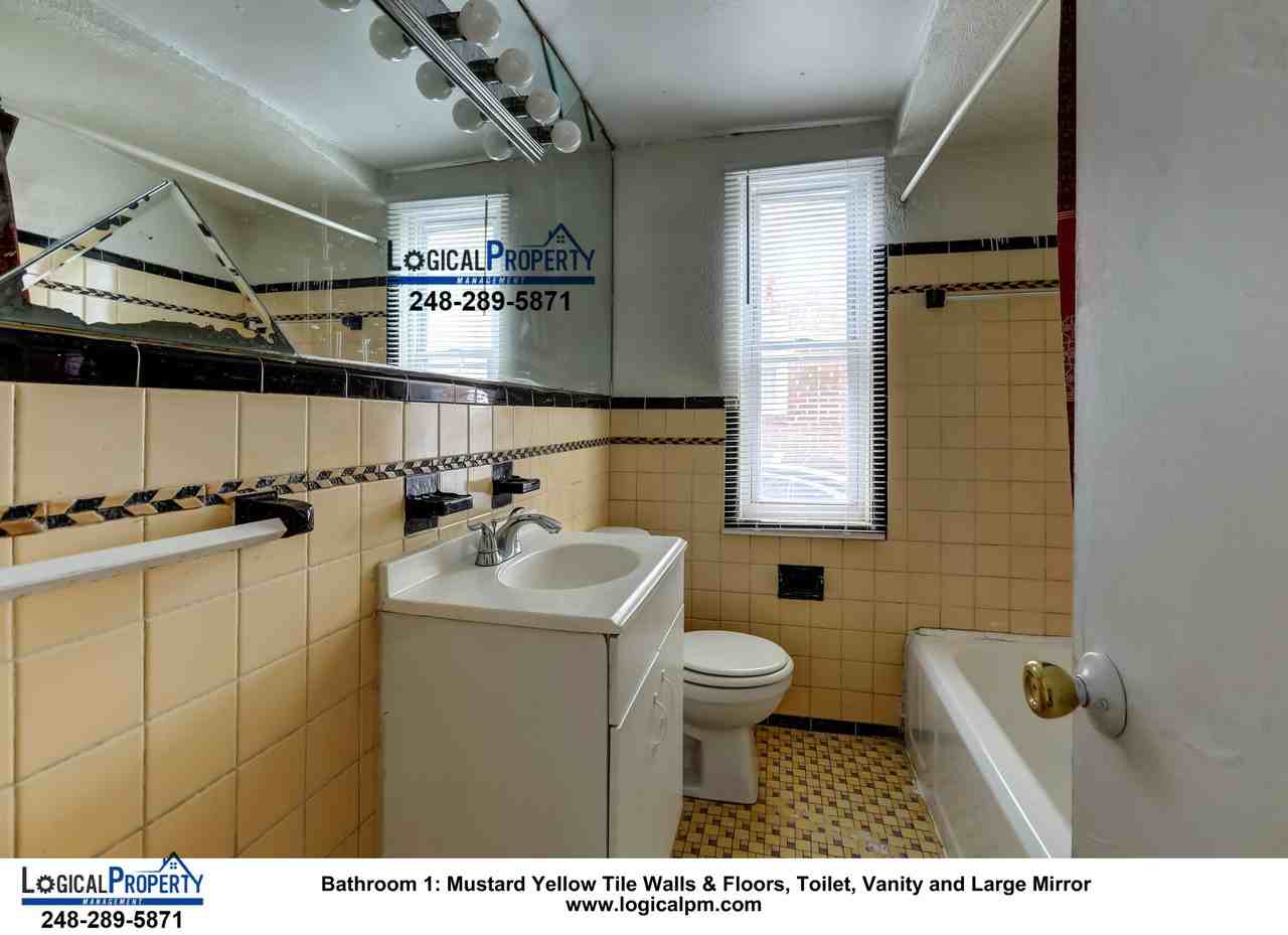 8331 Whitcomb St - Photo 2 of 13