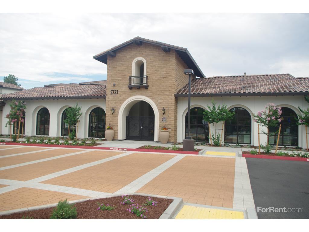 Anton Hacienda - Photo 2 of 19