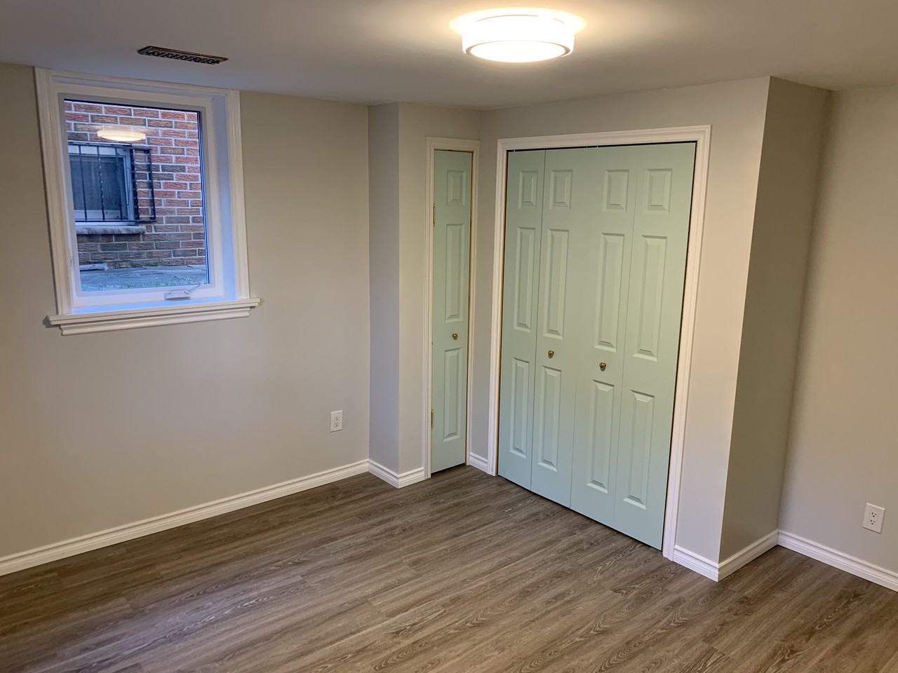 25 Goodyear Crescent - Photo 4 of 10