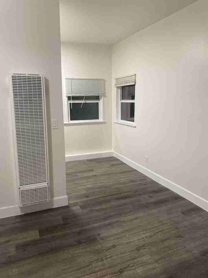 1991 E 20th St #1991 - Photo 2 of 14