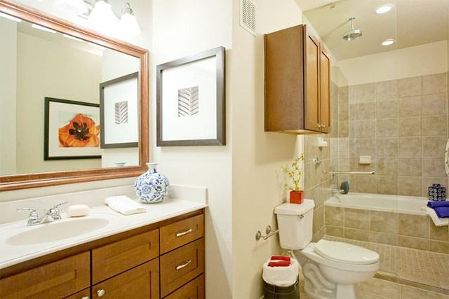 Mc Kinnon St - Photo 2 of 3