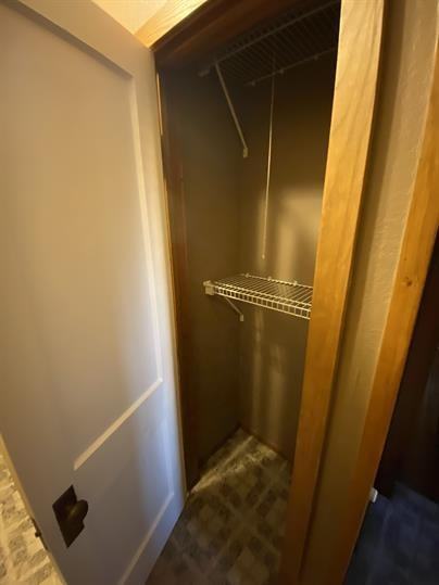 122 S Broadway St - Photo 3 of 11