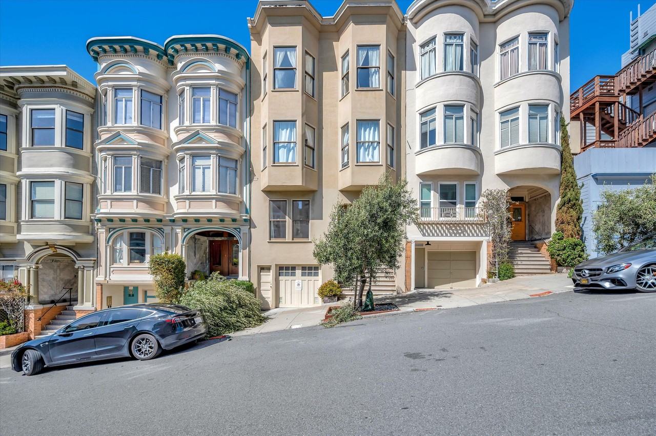 530 Lombard St - Photo 2 of 21