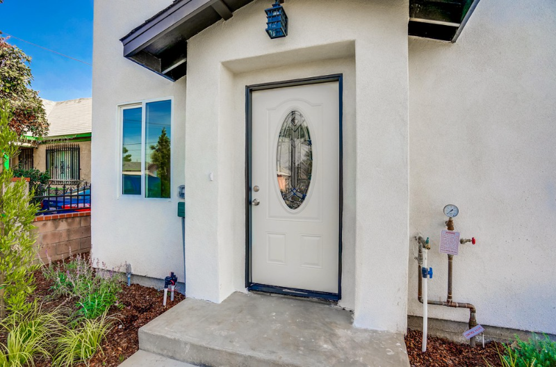 1036 S Ditman Ave - Photo 2 of 22