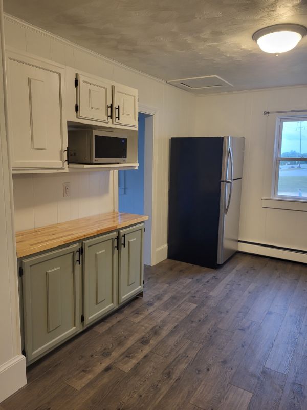 24861 Three Notch Rd - Photo 2 of 9