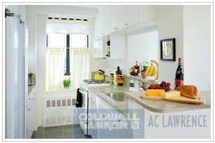 West 135th and Fifth ave - Photo 2 of 7