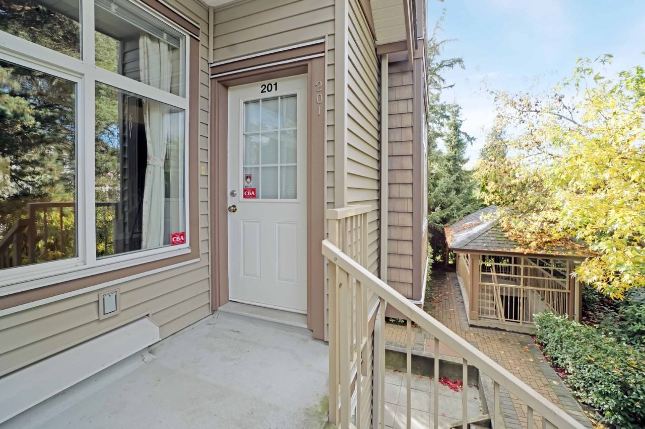 5155 Watling Street #201 - Photo 4 of 24