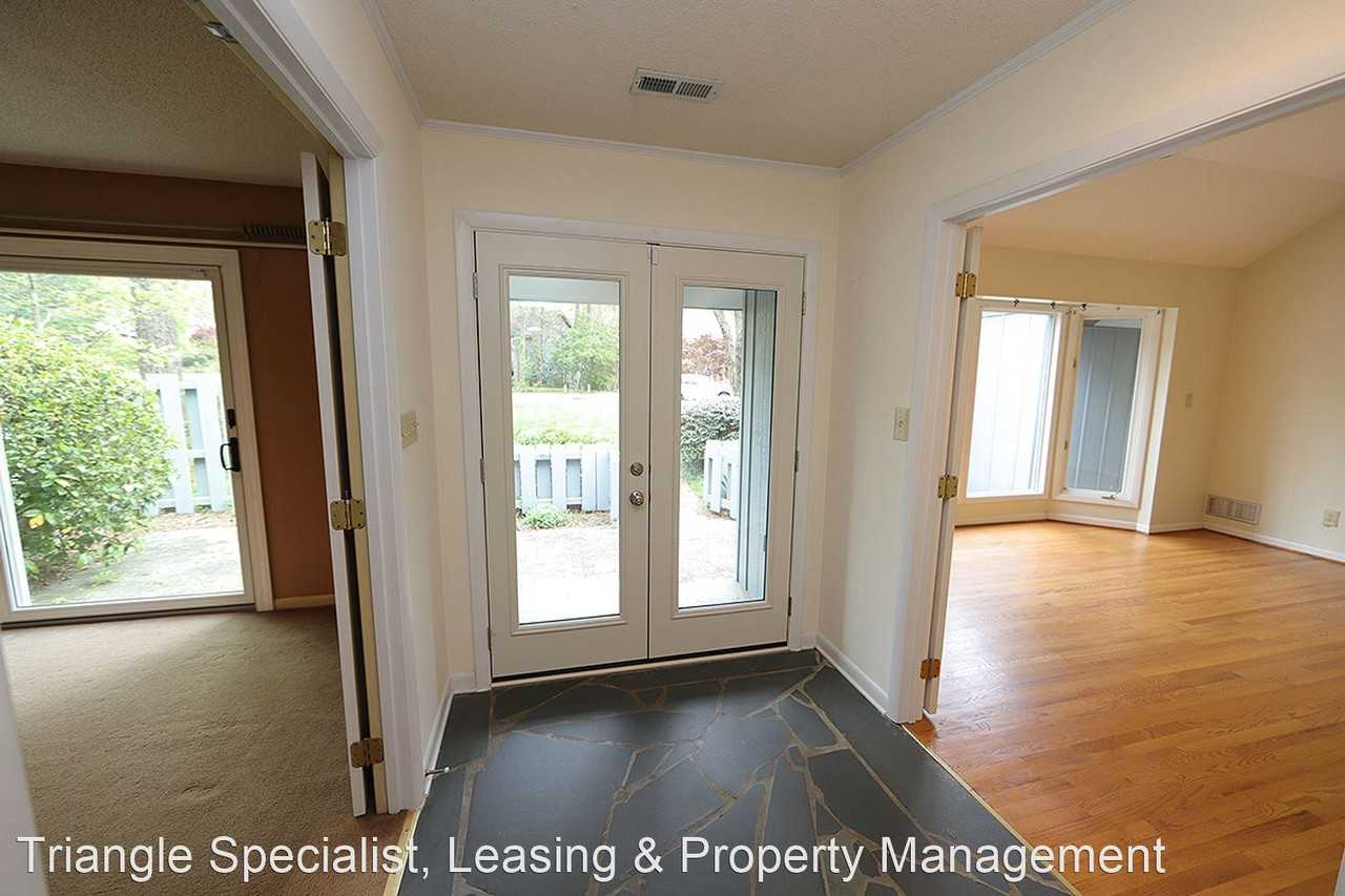 1420 Kershaw Dr - Photo 3 of 28