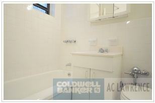 East 90th and First ave - Photo 3 of 4