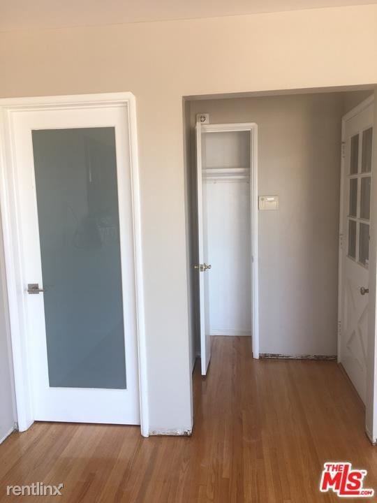 5237 W Slauson Ave - Photo 3 of 10