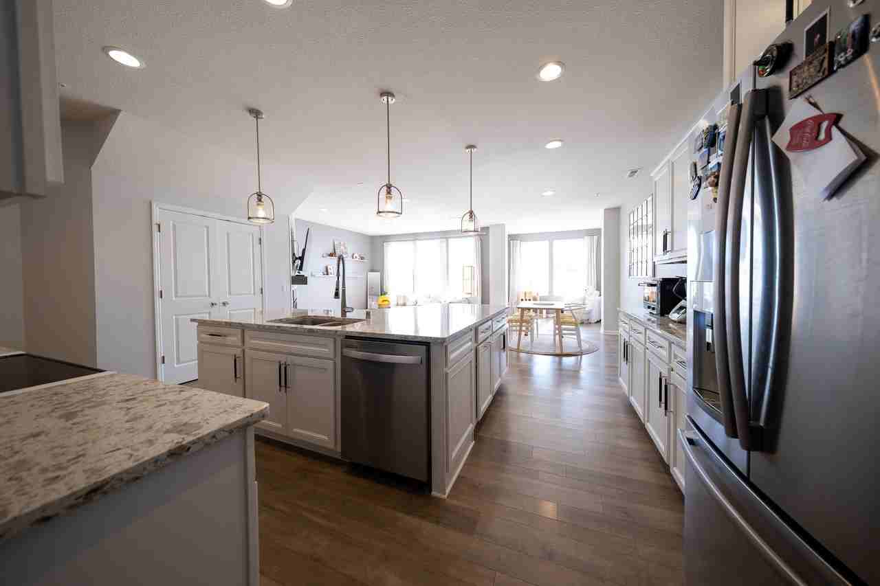 756 Stonegate Rd #1 - Photo 4 of 31