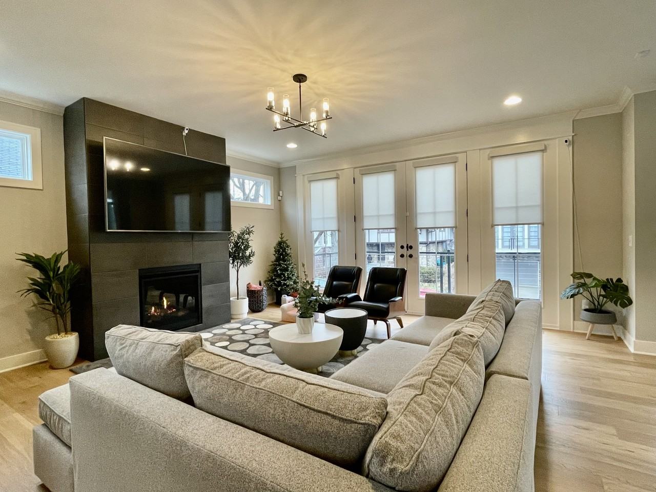 717 Corbin Terrace - Photo 2 of 18