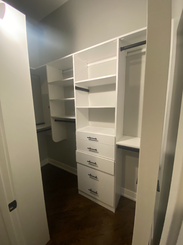 2012 W Saint Paul Ave #211 - Photo 7 of 8