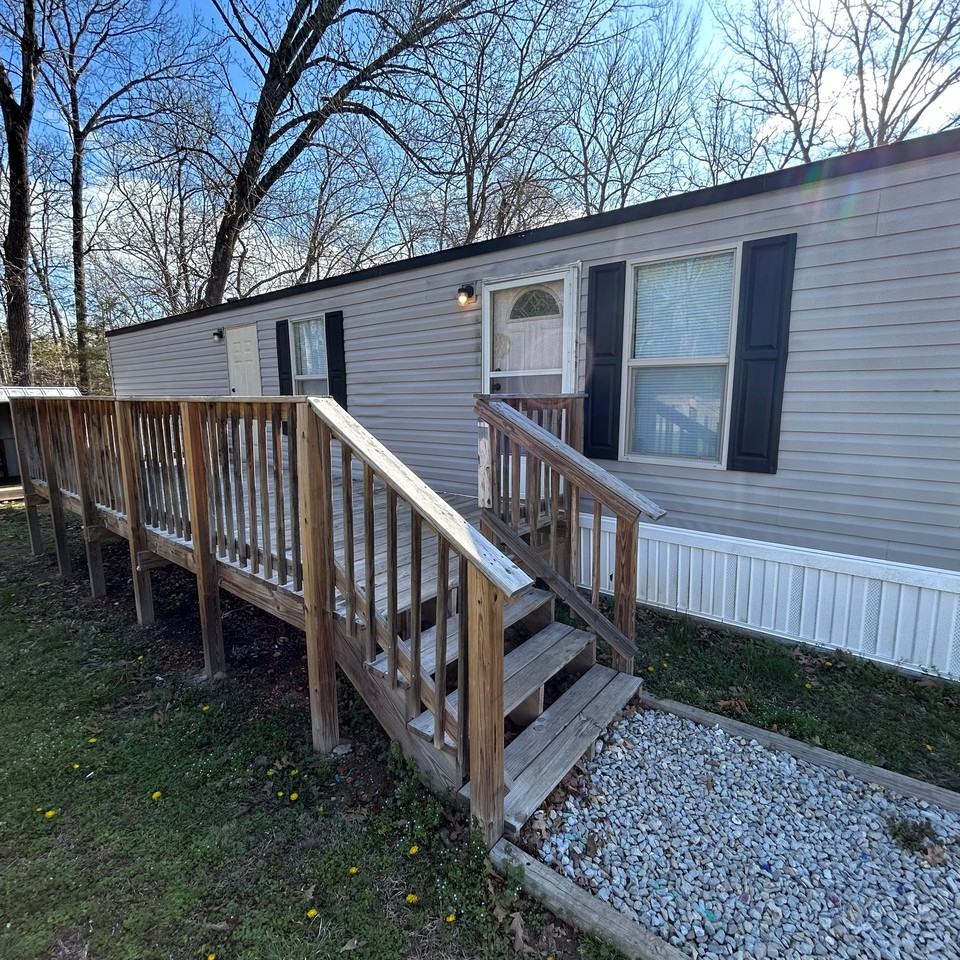 194 Russell Road - Photo 3 of 18