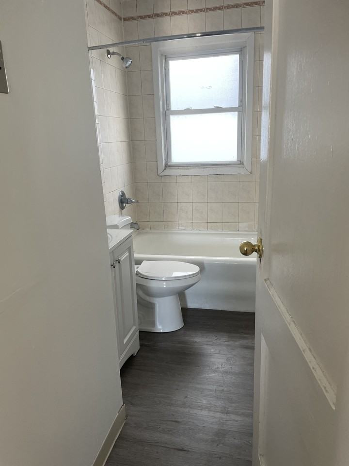 105 Illinois Avenue - Photo 7 of 19