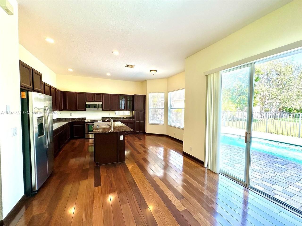 Pomelo Blvd - Photo 2 of 2