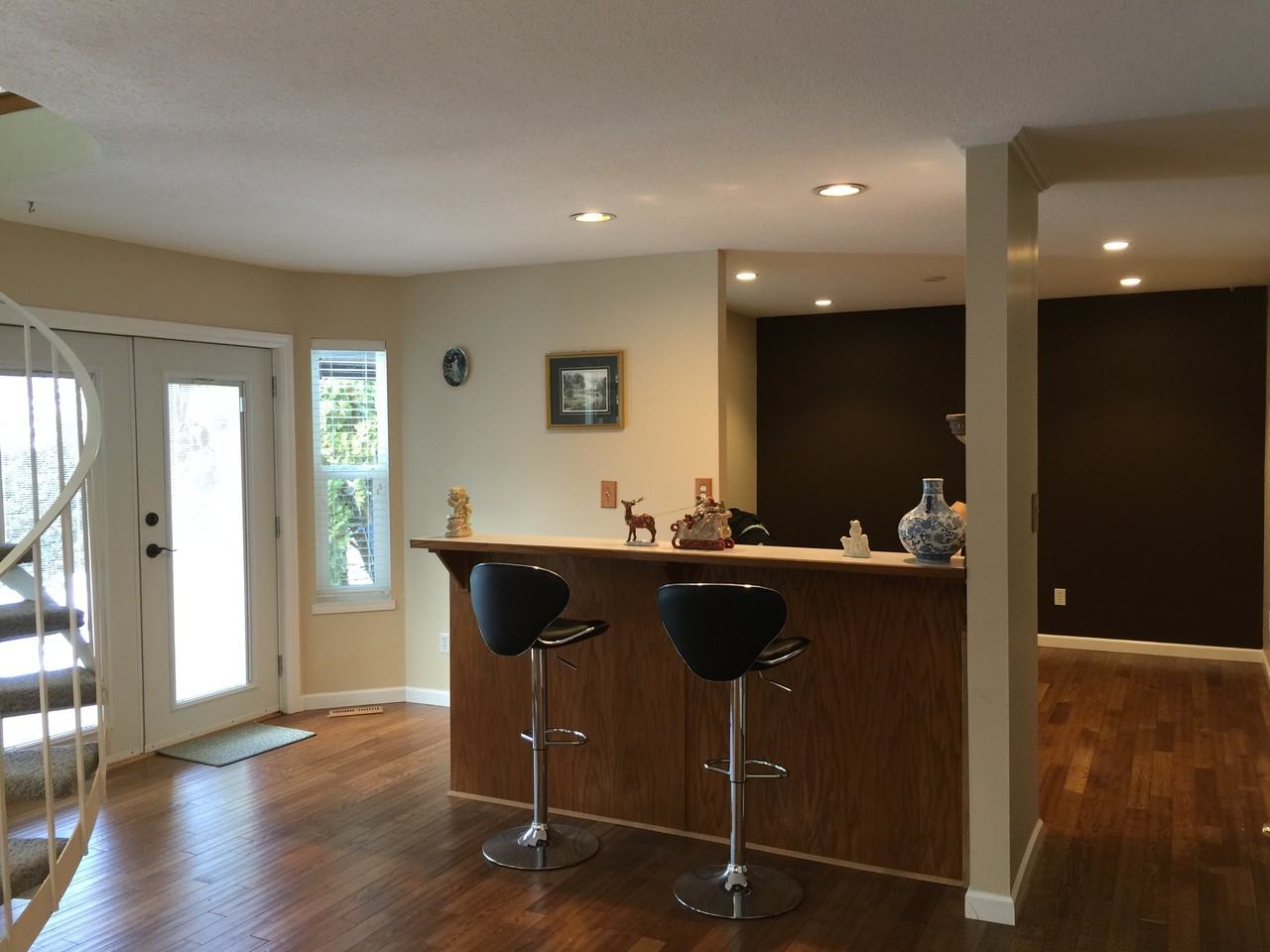 8525 213 Street - Photo 2 of 11