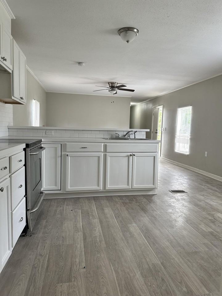 11796 Springfield Rd #4 - Photo 2 of 15
