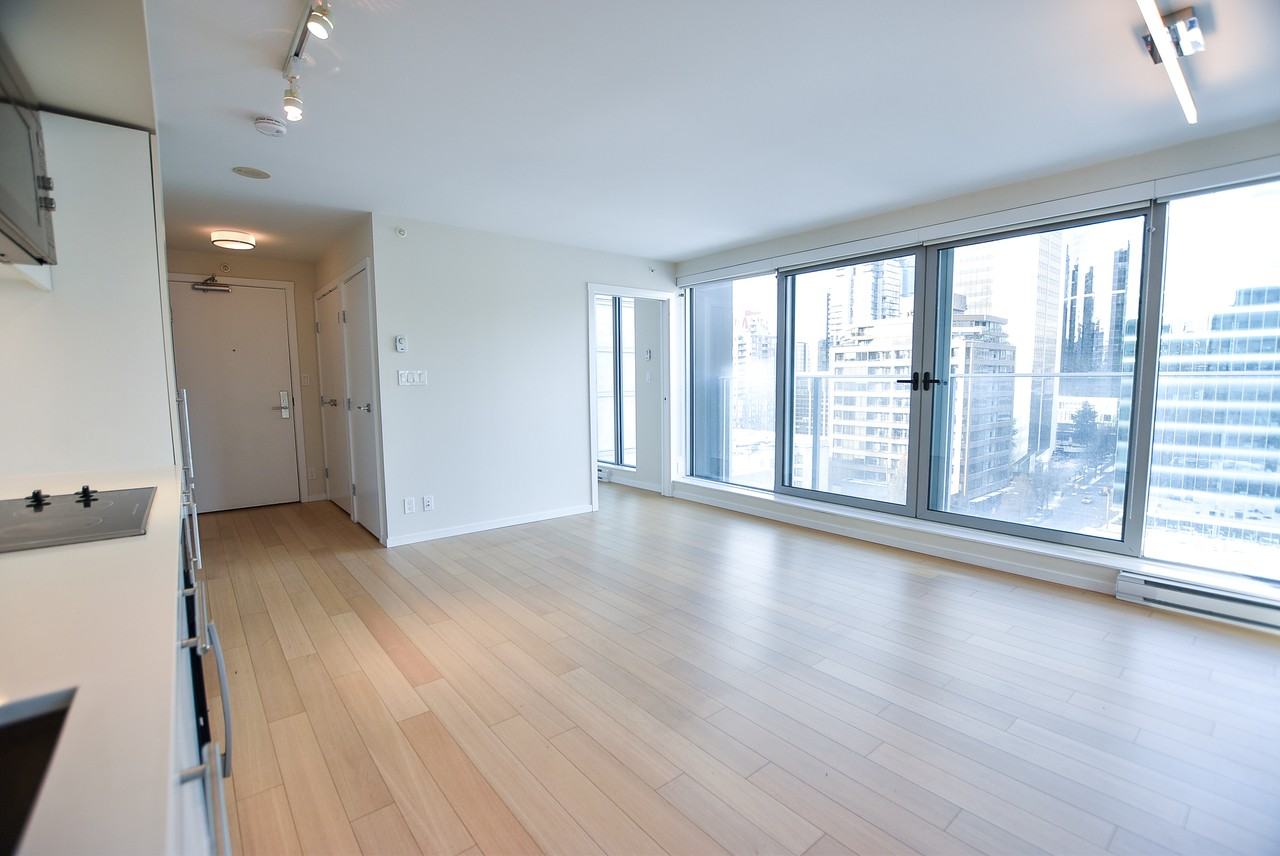 999 Seymour Street #1608 - Photo 4 of 21