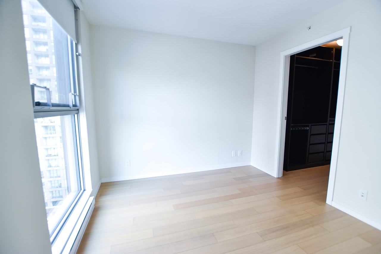 999 Seymour Street #1608 - Photo 7 of 21