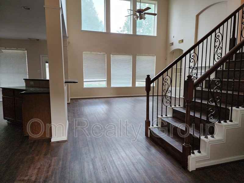 5307 Dandelion Meadow Ln - Photo 4 of 4