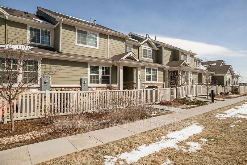 179 Jackson Dr - Photo 3 of 19