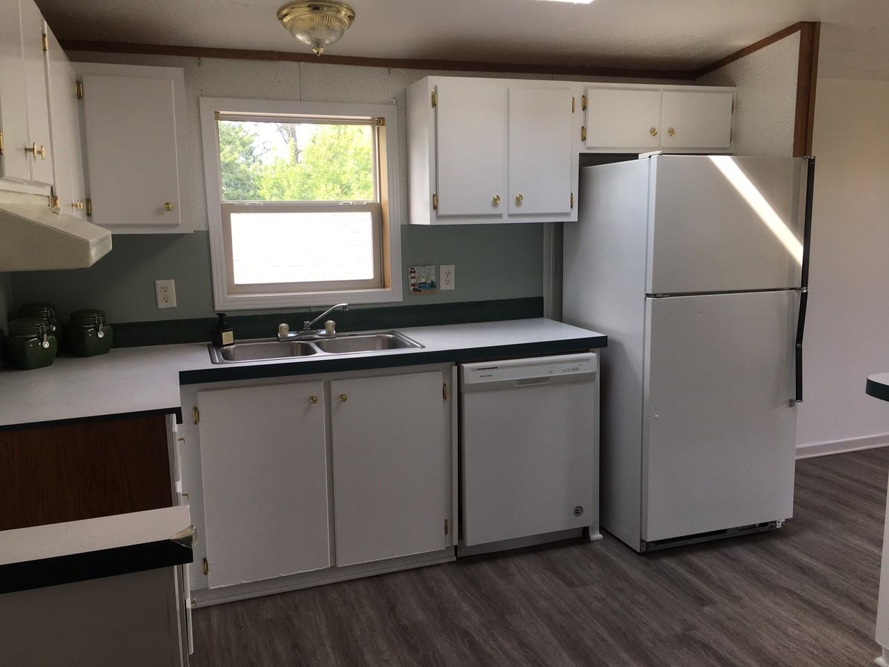 290 Altamont Road - Photo 3 of 12