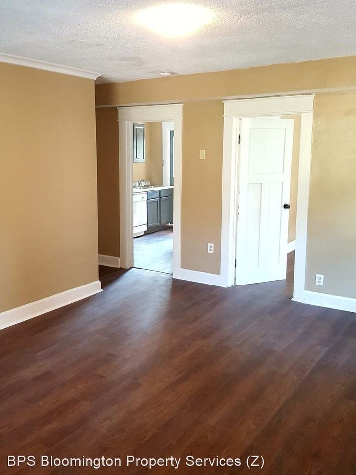 710 E 9th St - Photo 3 of 25