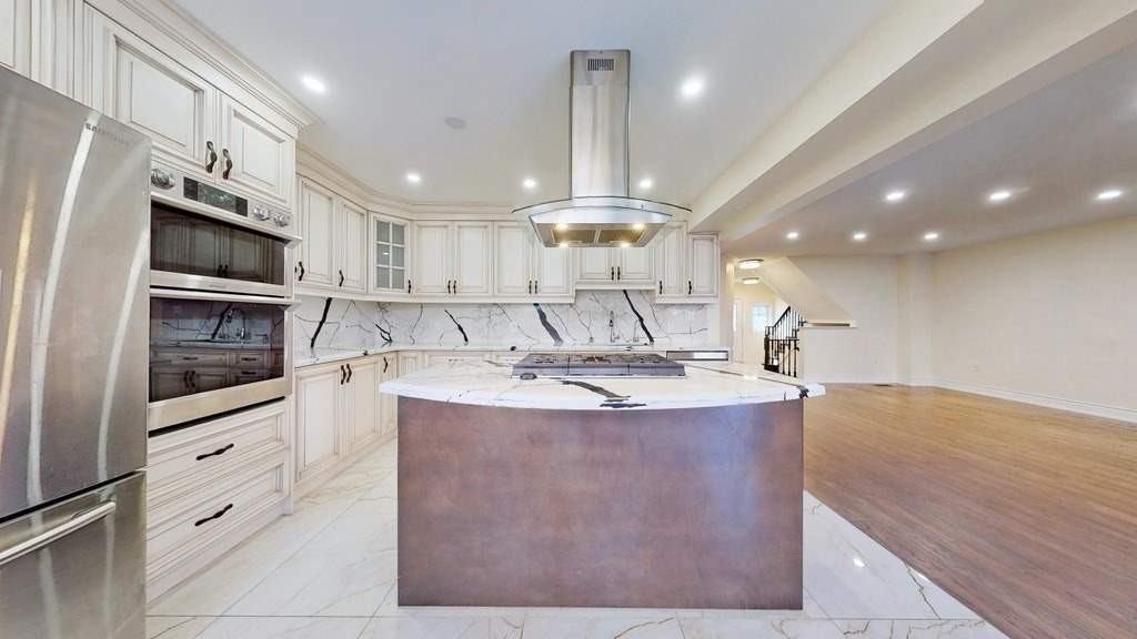 826 Grand Ridge Avenue - Photo 3 of 16