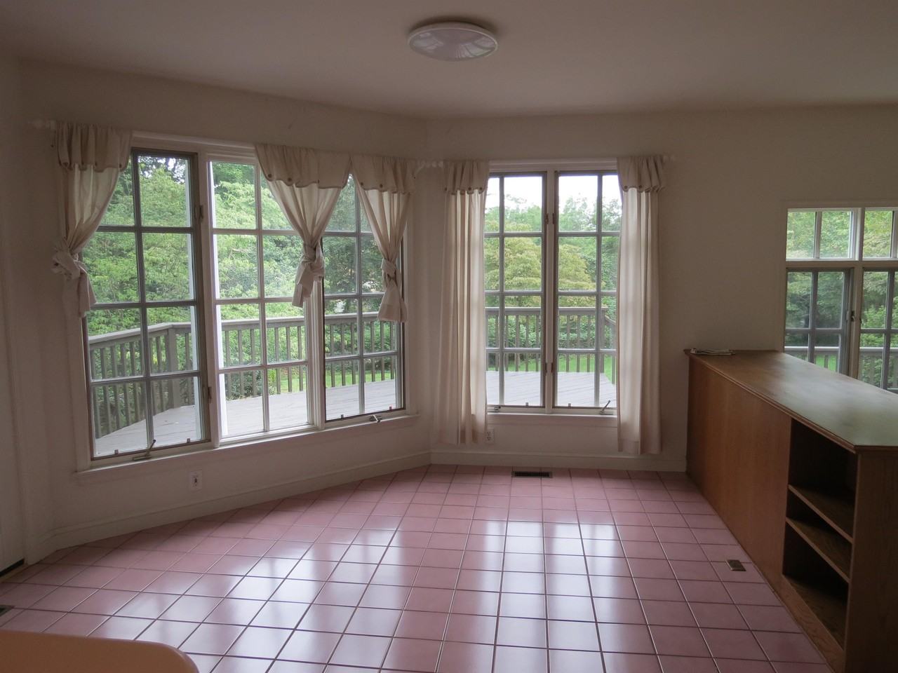 9405 Locust Hill Rd #1 - Photo 4 of 32