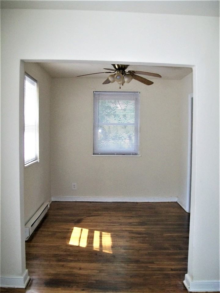 2307 Parkside Ave #1 - Photo 6 of 10