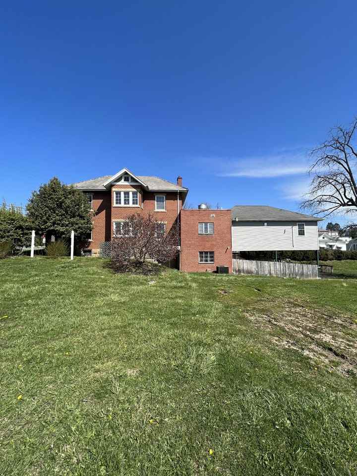 315 Straley Ave #1 - Photo 3 of 50