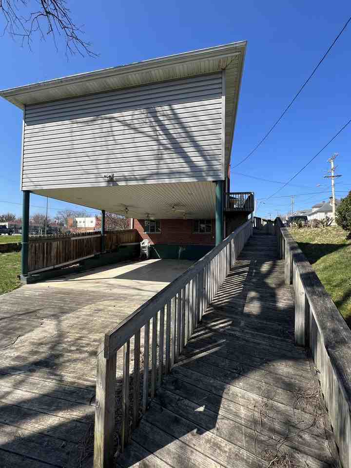 315 Straley Ave #1 - Photo 5 of 50