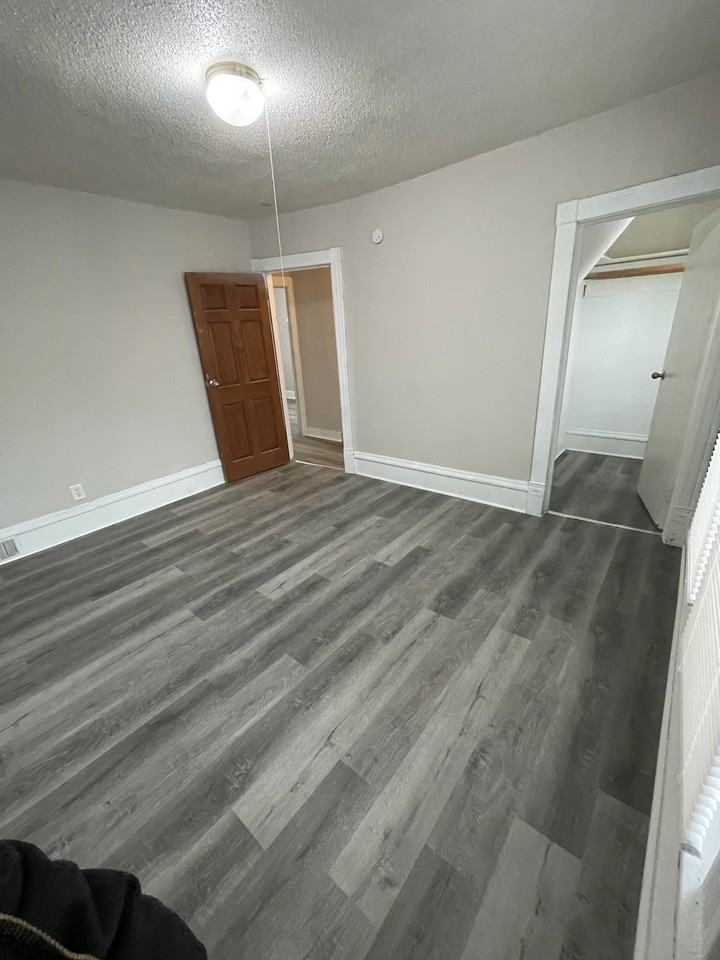 2923 Girard Ave N #0 - Photo 5 of 16