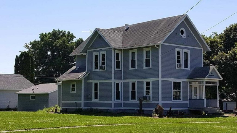 617 S Main St - Photo 2 of 7