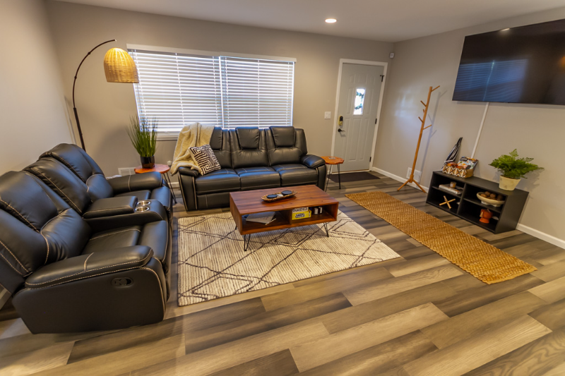 919 E Palmer St - Photo 3 of 21