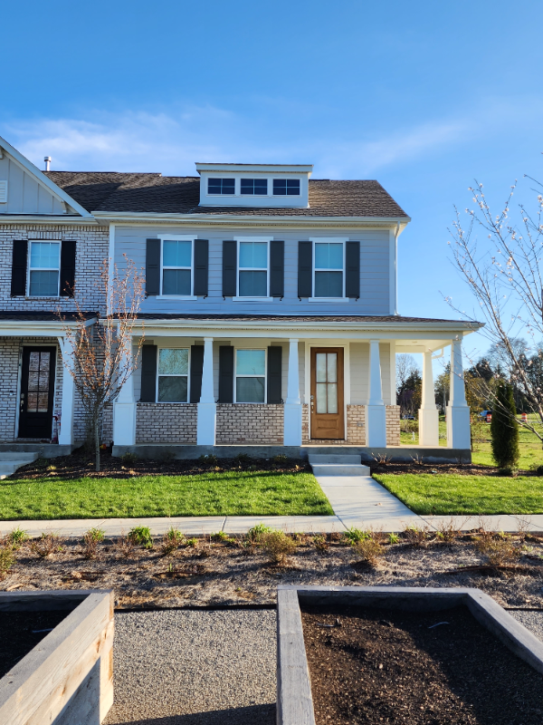 201 Southmen Ln - Photo 2 of 44