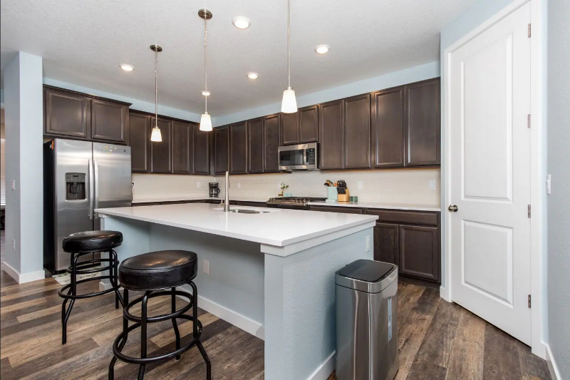 8567 W Remington Ave - Photo 7 of 20