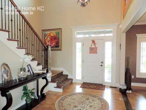 10720 W 169th St - Photo 2 of 36