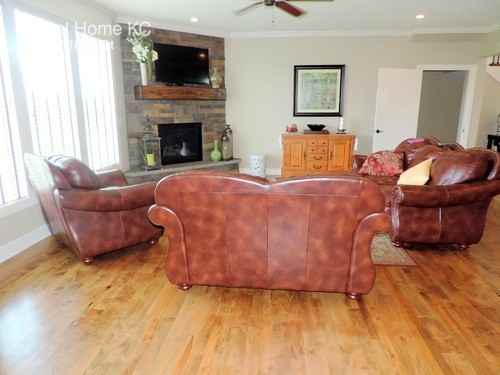 10720 W 169th St - Photo 3 of 36