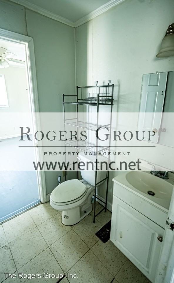 408 Bullock St - Photo 3 of 7