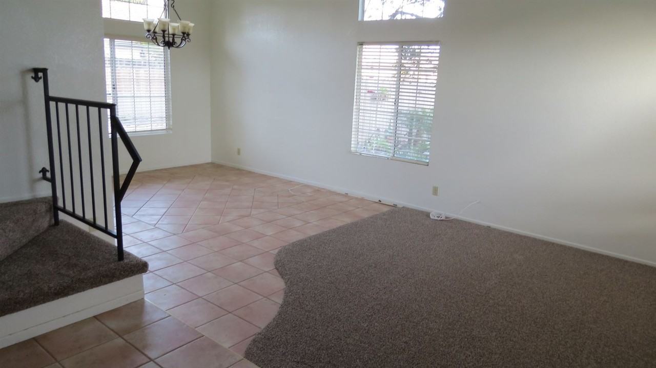 5003 Surf Bird Ln - Photo 2 of 18