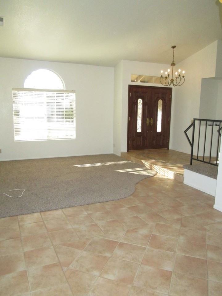 5003 Surf Bird Ln - Photo 3 of 18