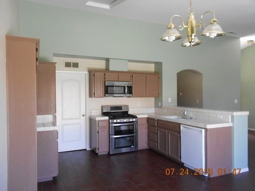 10202 Pinnacle Ridge Ave - Photo 2 of 2